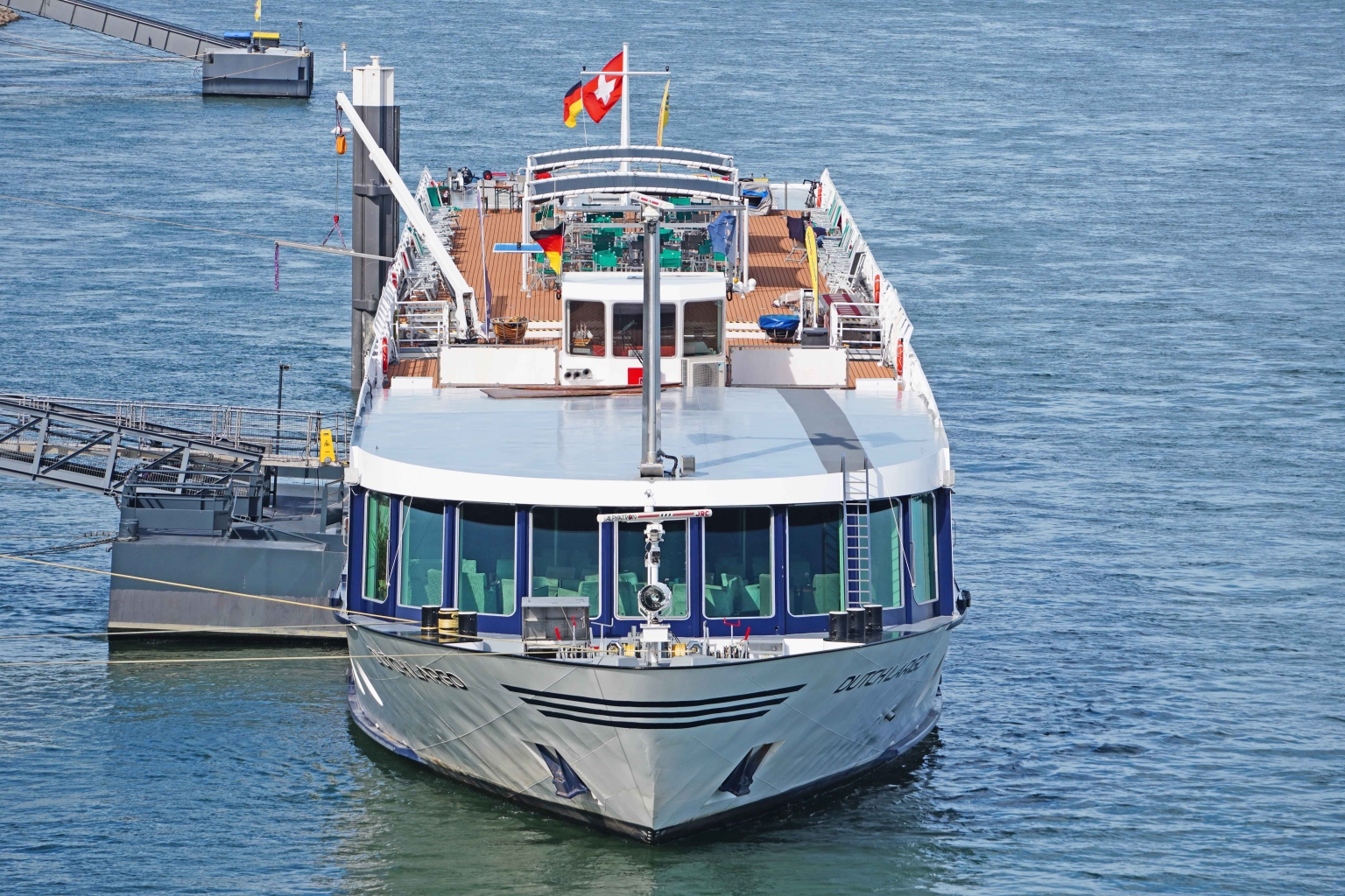 Ms Dutch Largo The Modernised Cruise Classic In A Ships Portrait