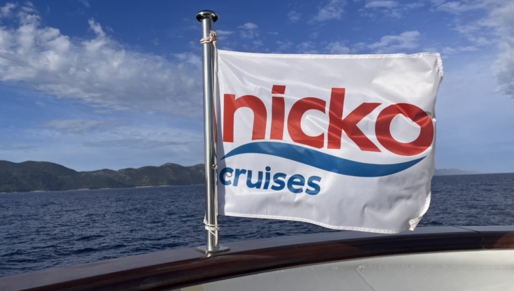 nicko cruises lockt mit Wärmegarantie und Überwinterung im Süden
