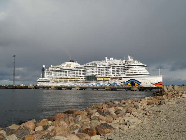 MS AIDAprima docked at Tallinn