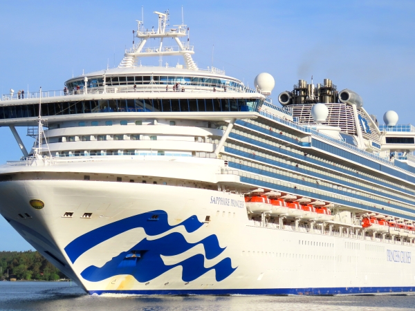 MS Sapphire Princess of Princess Cruises