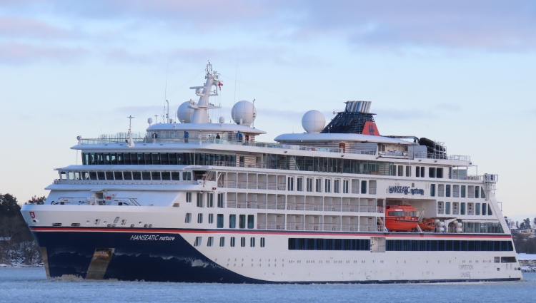 MS Hanseatic nature of Hapag Lloyd Cruises