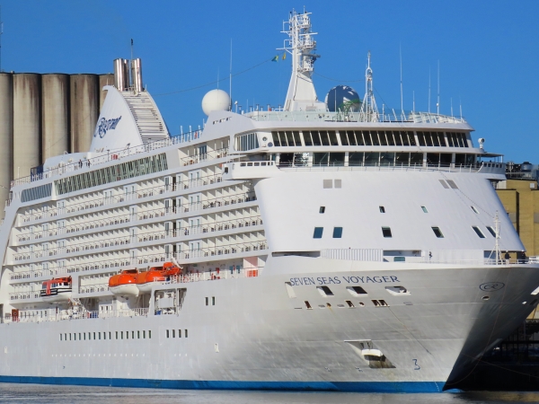 MS Seven Seas Voyager of Regent Cruises