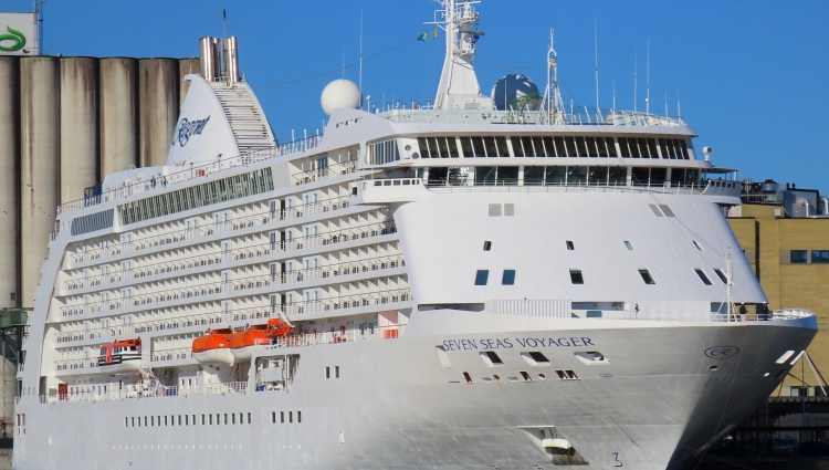 MS Seven Seas Voyager of Regent Cruises