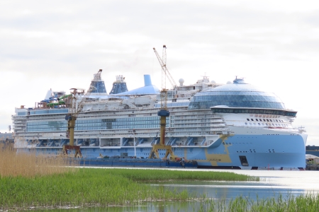 MS Icon of the Seas of Royal Caribbean Cruises under construction