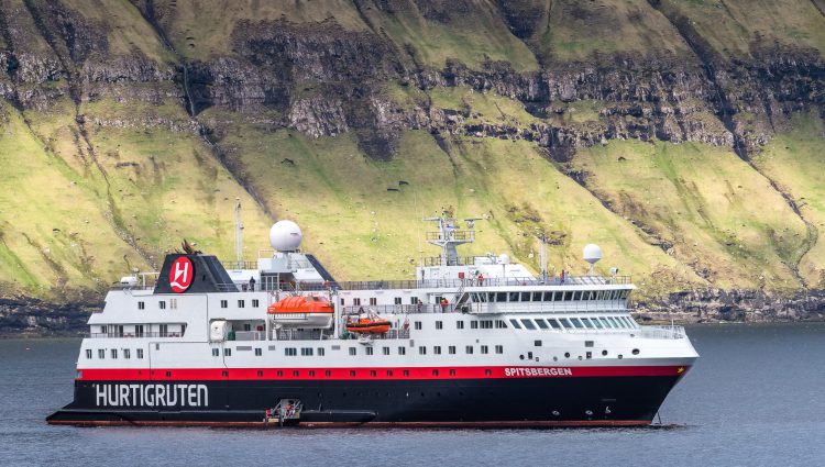 MS Spitsbergen of Hurtigruten Expeditions