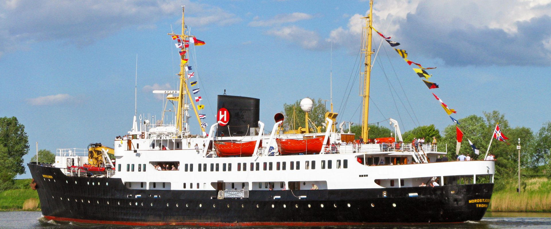 MS Nordstjernen Hurtigruten