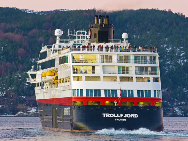 MS Trollfjord