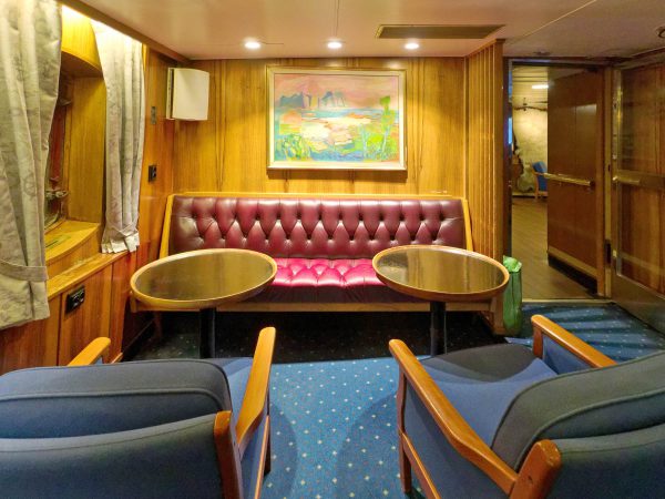 MS Lofoten Lounge Saloon-Deck