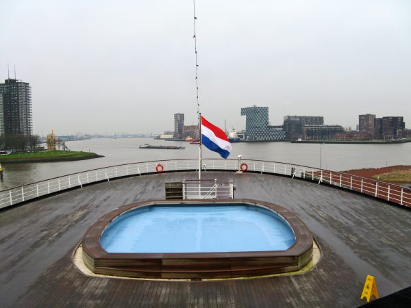 MS Rotterdam Pooldeck