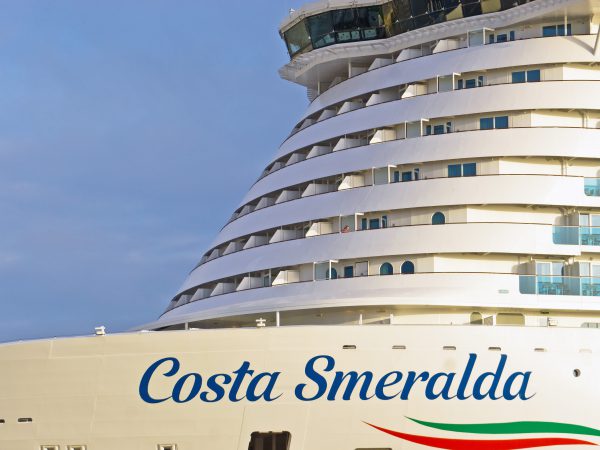 MS Costa Smeralda Vorschiff-Aufbauten
