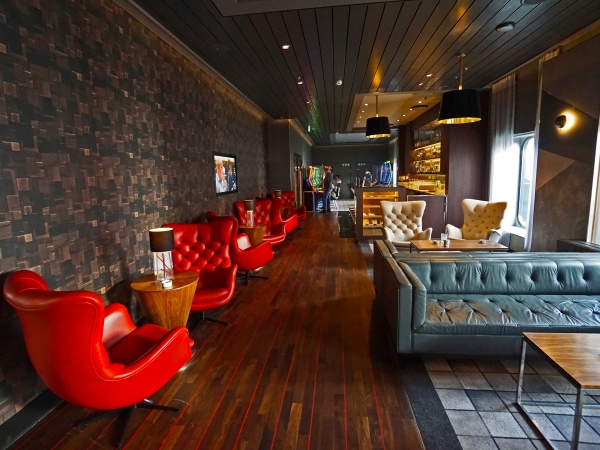 TUI Cruises Mein Schiff 2 Casino & Raucher-Lounge