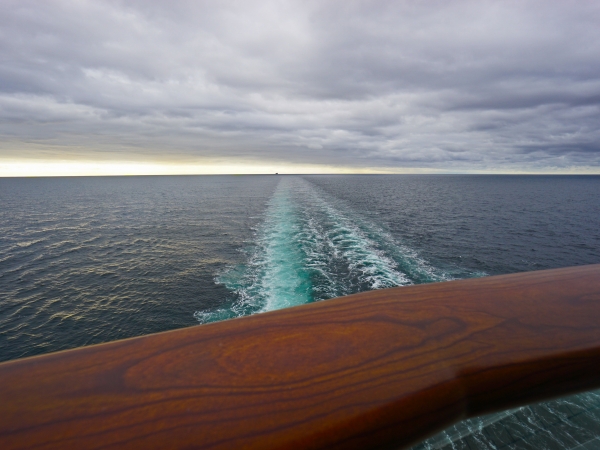 TUI Cruises Mein Schiff 2 Kielwasser auf Nord-Kurs 