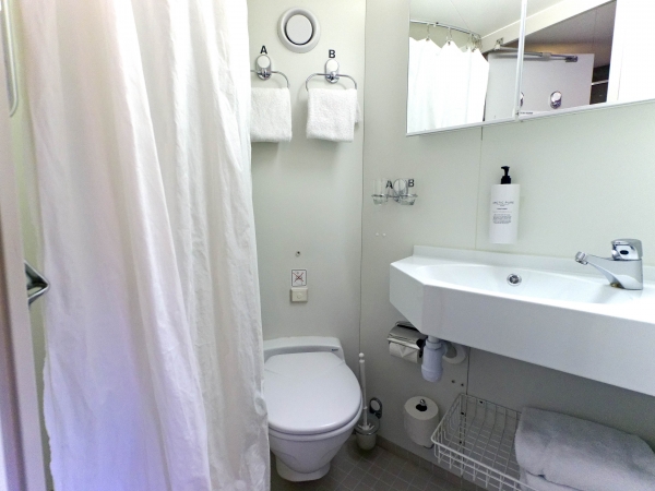 MS Nordkapp Bathroom Cabin 351