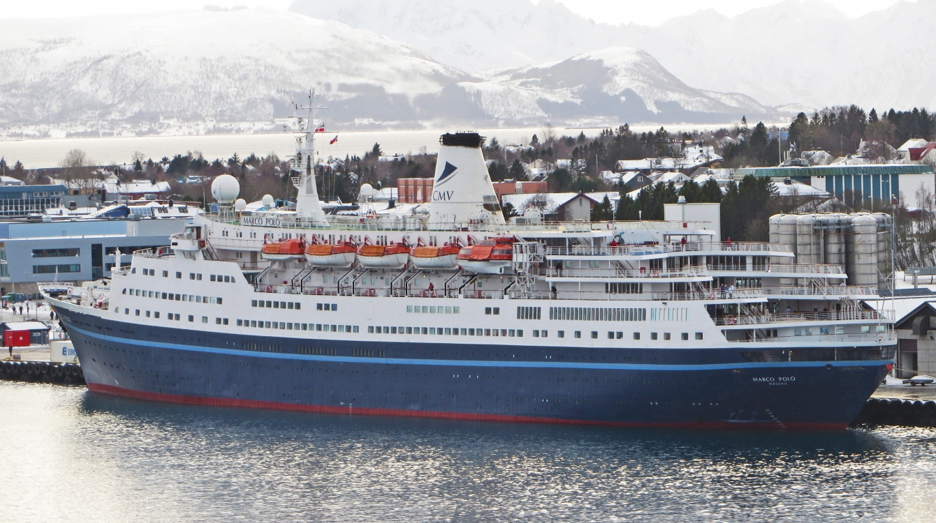 CMV´s MS Marco Polo during cruising days