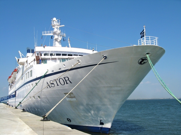 MS Astor in Portugal