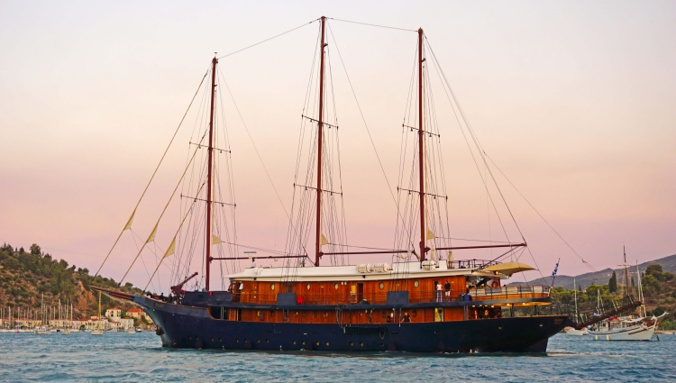 MS Galileo of Variety Cruises approaching Poros Port