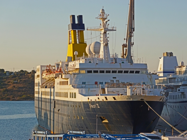 MS Pearl II laid up at Salamis Shipyard