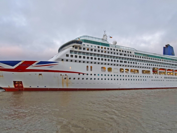 MS Aurora of P&O Cruises docked in Hamburg