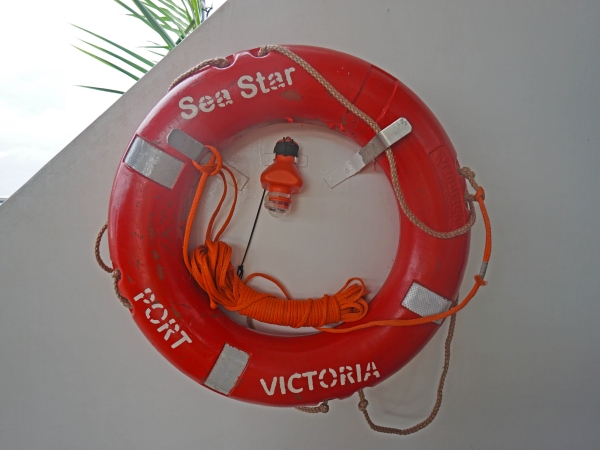 SY Sea Star lifebuoy