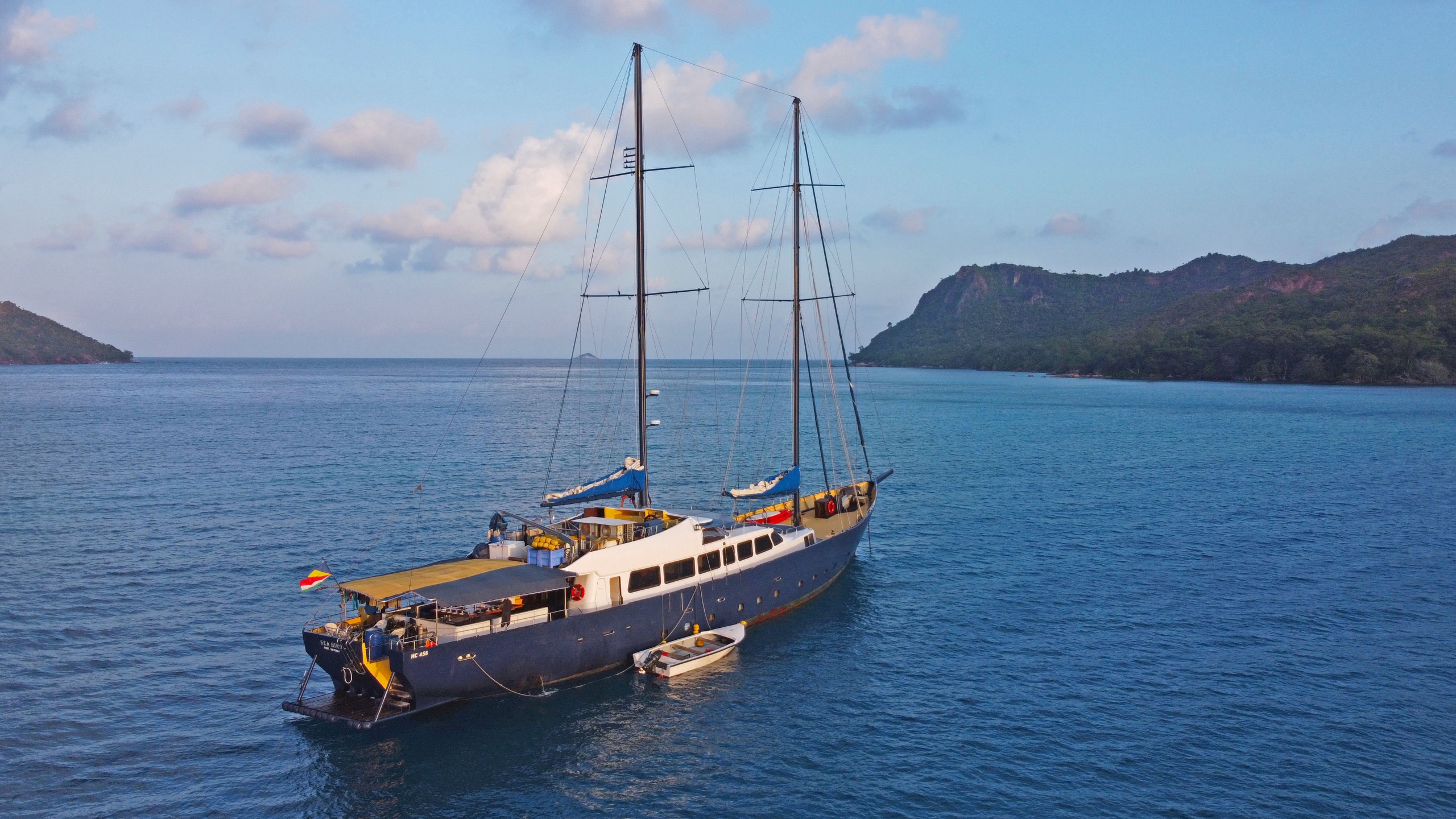 SY Sea Bird at anchor between Praslin and Curieuse