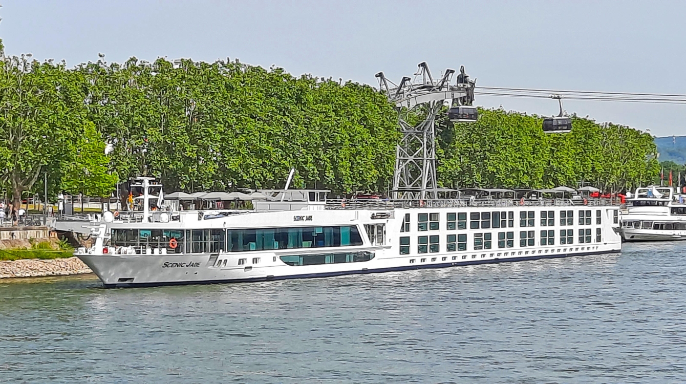 MS Scenic Jade on the River Rhine