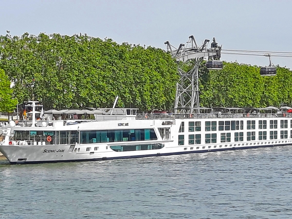 MS Scenic Jade on the River Rhine