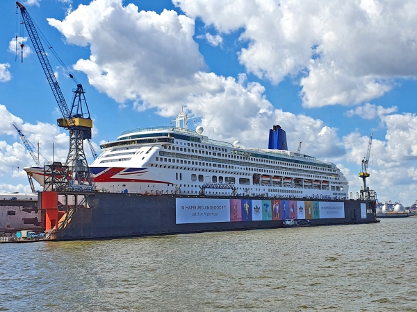MS Aurora during her drydock stay at Blohm+Voss