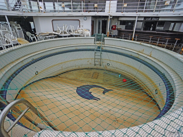 MS Delphin Pool