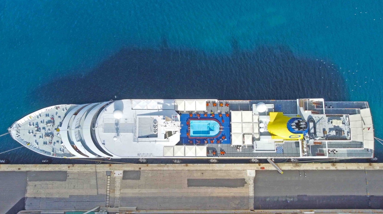 MS Hamburg of Plantours Kreuzfahrten