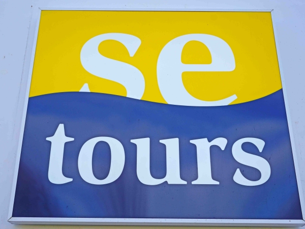 SE Tours Logo