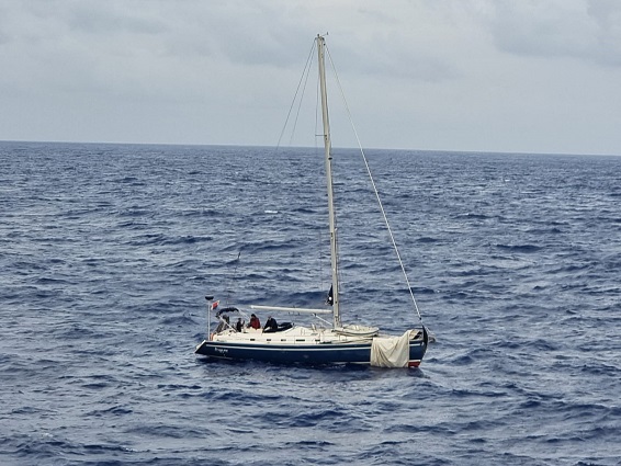 MS World Voyager nicko cruises rettet Segler aus Seenot