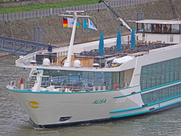 MS Alisa of Phoenix Reisen for the first time in Bonn
