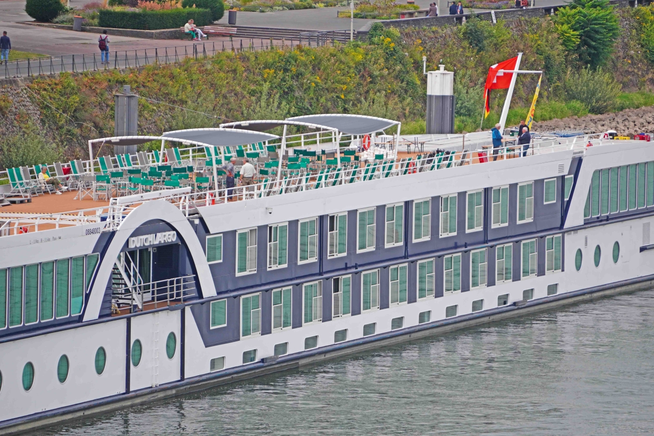 MS Dutch Largo of Dutch Cruise Line Polster und Pohl Reisebüro