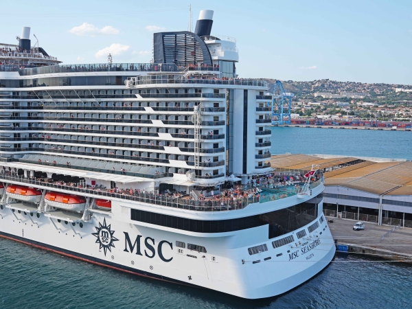 MSC Seashore stern of MSC Cruises