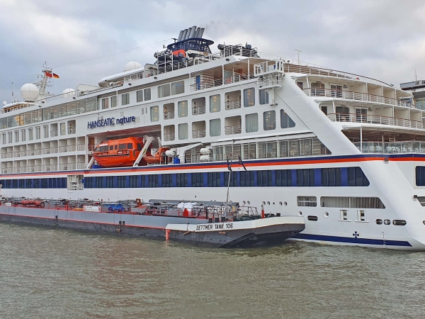 MS Hanseatic nature of Hapag Lloyd Expedition Cruises