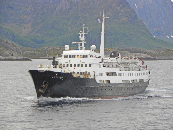 MS Lofoten of Hurtigruten
