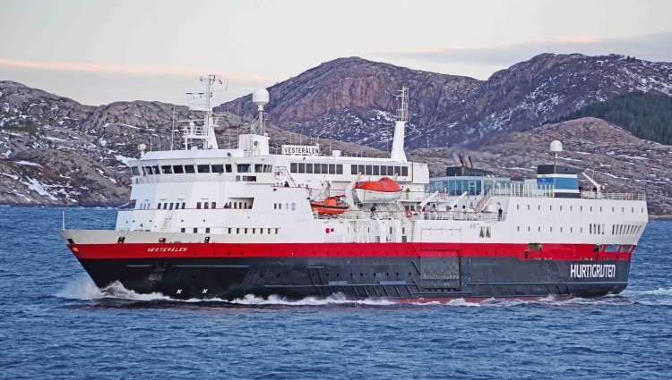 MS Vesteralen of Hurtigruten