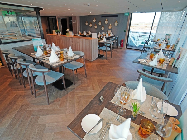 MS Annika Phoenix Reisen Lido Restaurant