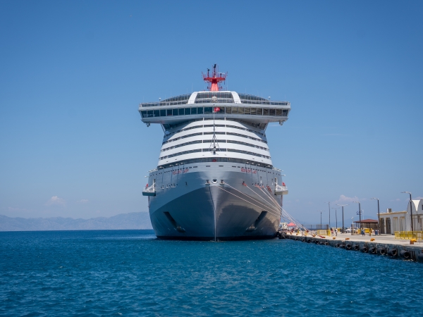 MS Resilient Lady of Virgin Voyages