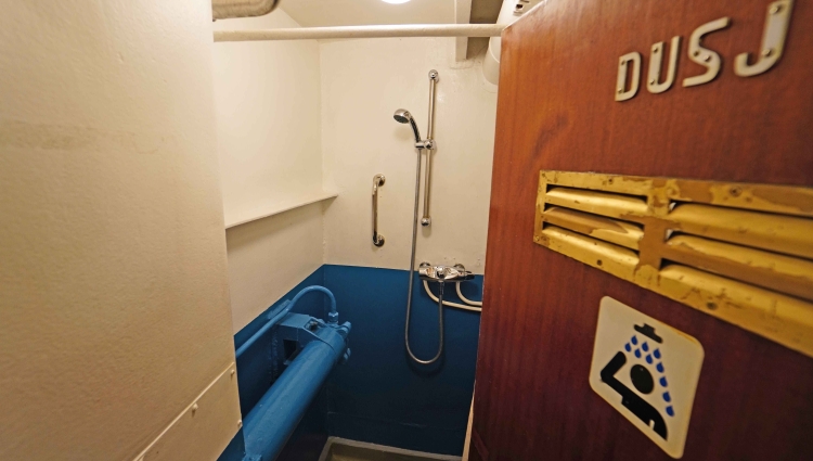 MS Nordstjernen of Vestland Classic Public Shower