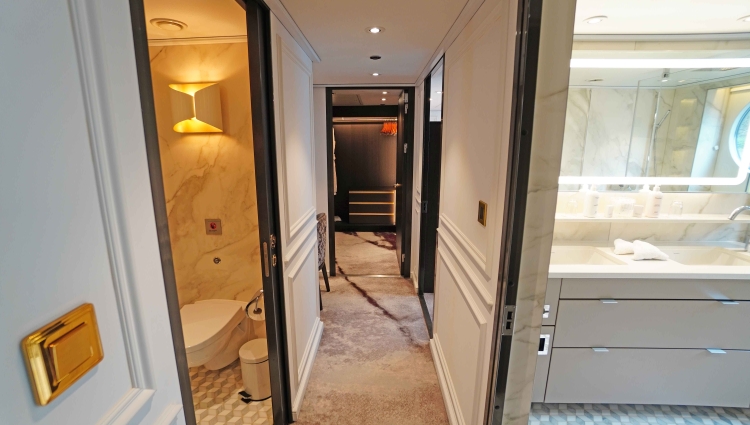 MS Riverside Debussy Suite 310 of Riverside Luxury Cruises