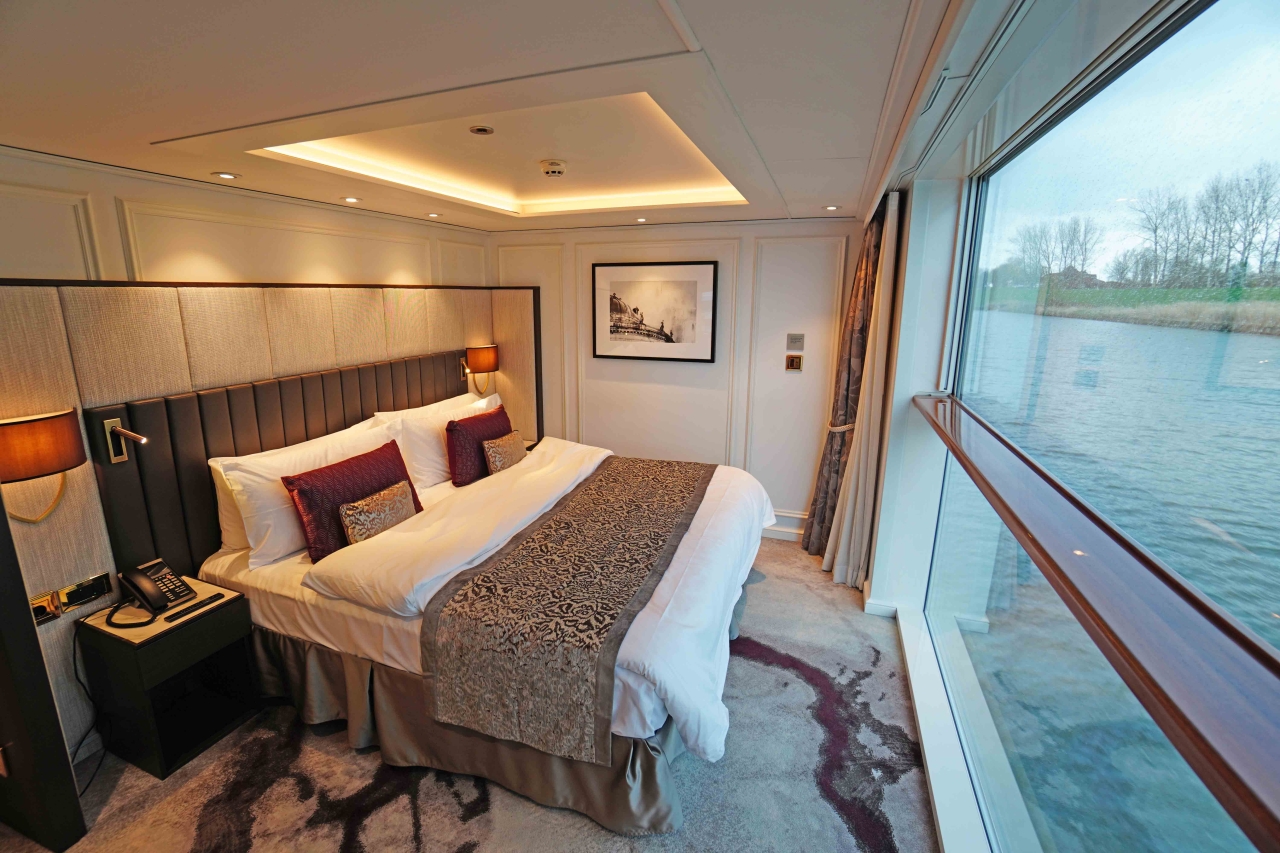 MS Riverside Debussy Suite 310 of Riverside Luxury Cruises