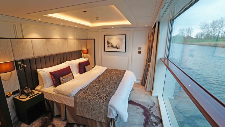 MS Riverside Debussy Suite 310 of Riverside Luxury Cruises