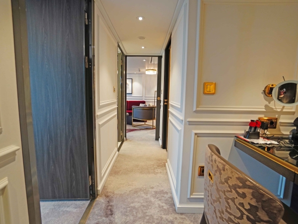 MS Riverside Debussy Suite 310 of Riverside Luxury Cruises