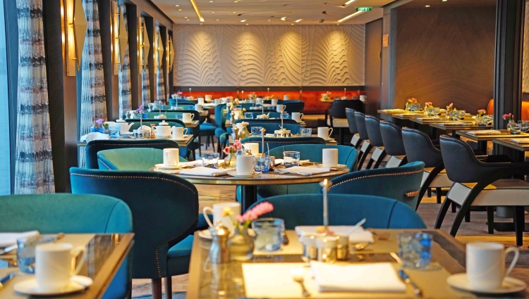 MS Riverside Debussy Waterside Restaurant of Riverside Luxury Cruises