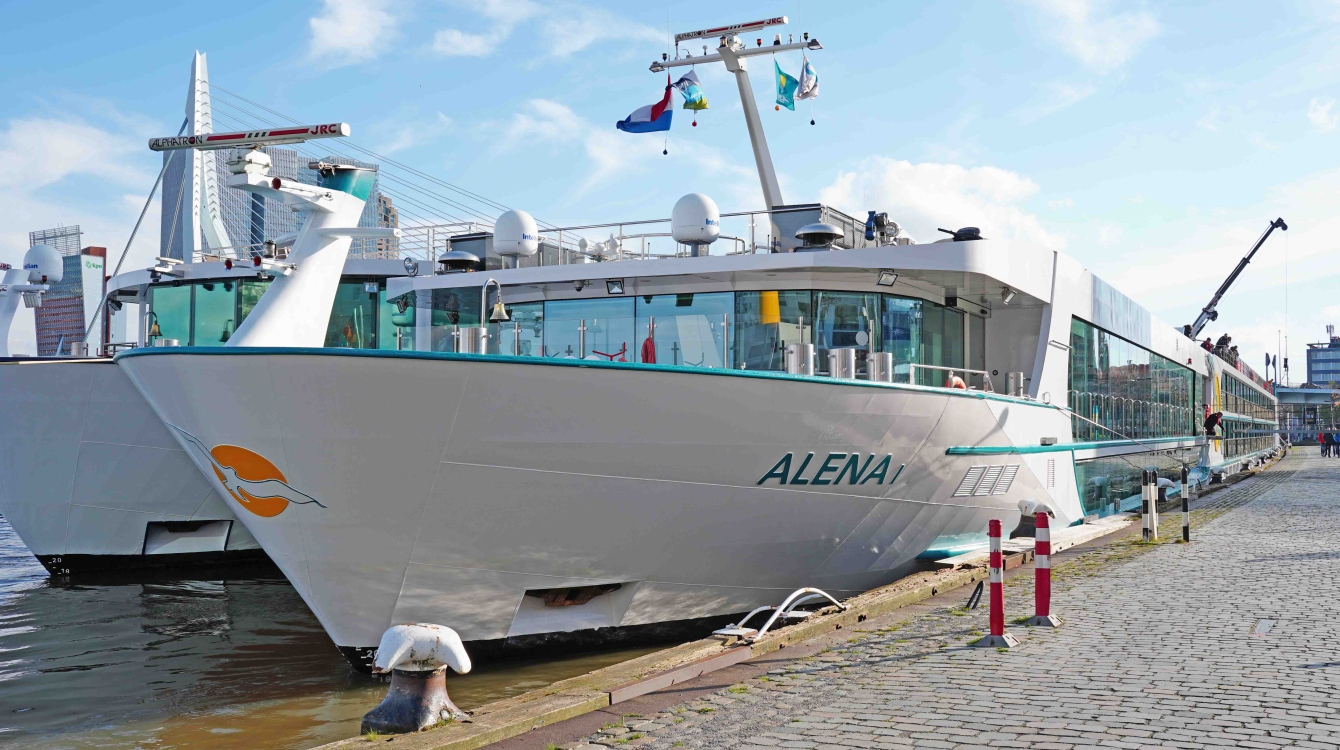 MS Alena I of Phoenix Reisen