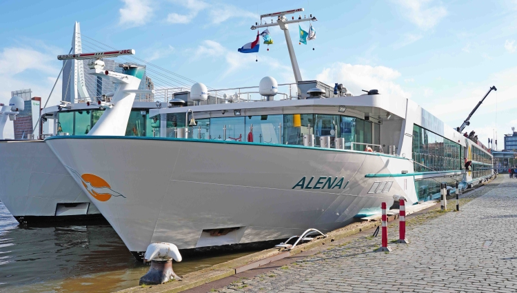 MS Alena I of Phoenix Reisen
