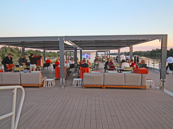 MS Riverside Mozart Vista Sundeck