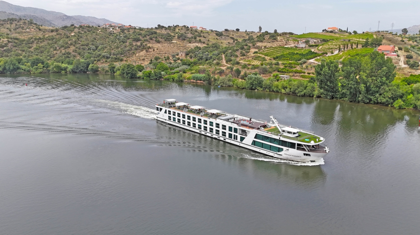 MS Emerald Radiance of Emerald Cruises