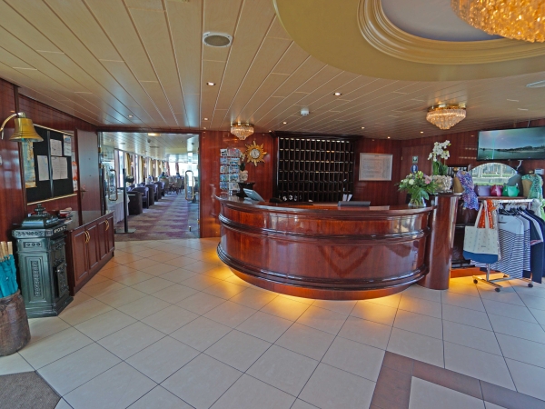 MS Rhein Prinzessin Rezeption of Phoenix Reisen Bonn